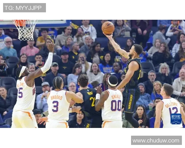 2019年NBA常规赛勇士队与太阳队激战回顾精彩瞬间与球员表现分析